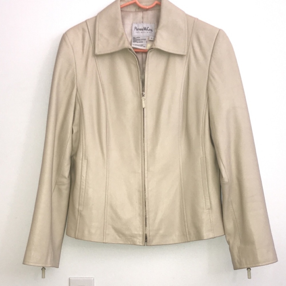 BEAUTIFUL Pamela McCoy genuine leather jacket!